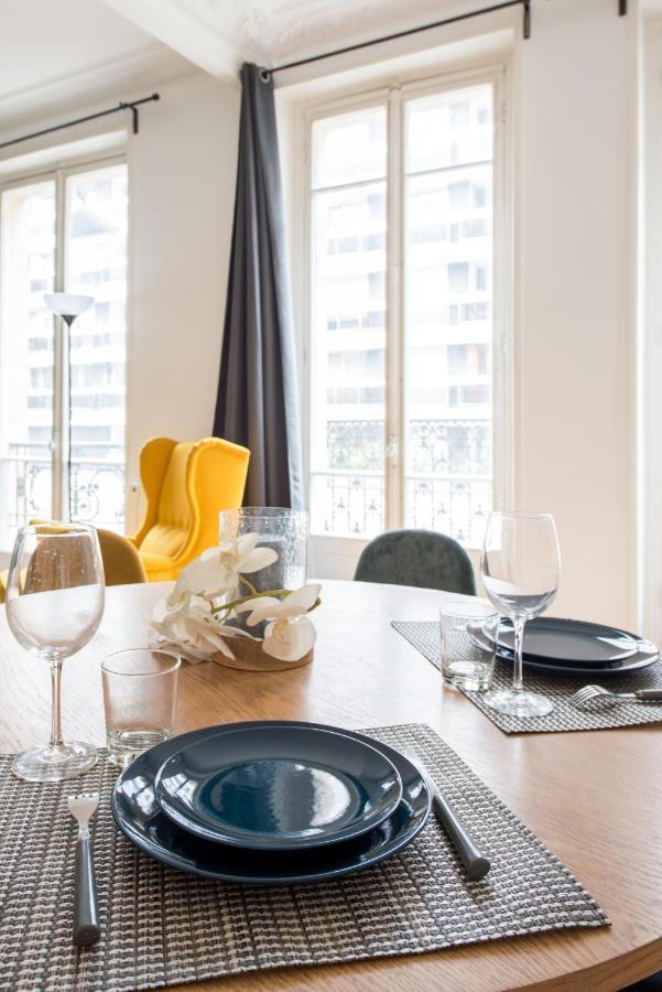 2 Bedroom Appartement Near Tour Eiffel & Trocadero 파리 외부 사진